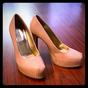 Simply Vera Wang 7 MED High Heels shoes